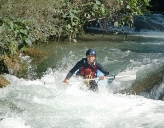 En aguas bravas